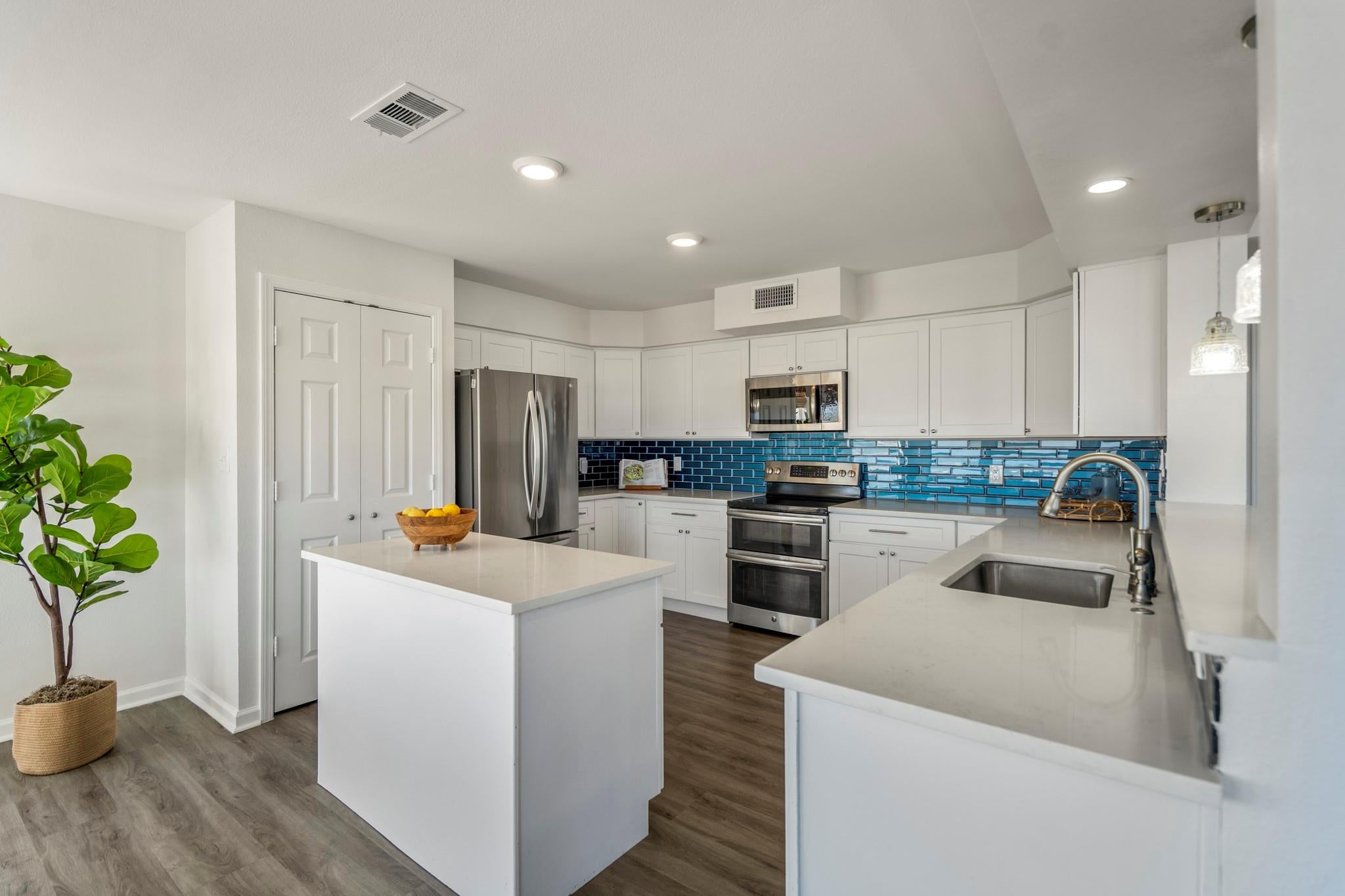 23401 Termini San Luis Pass Road