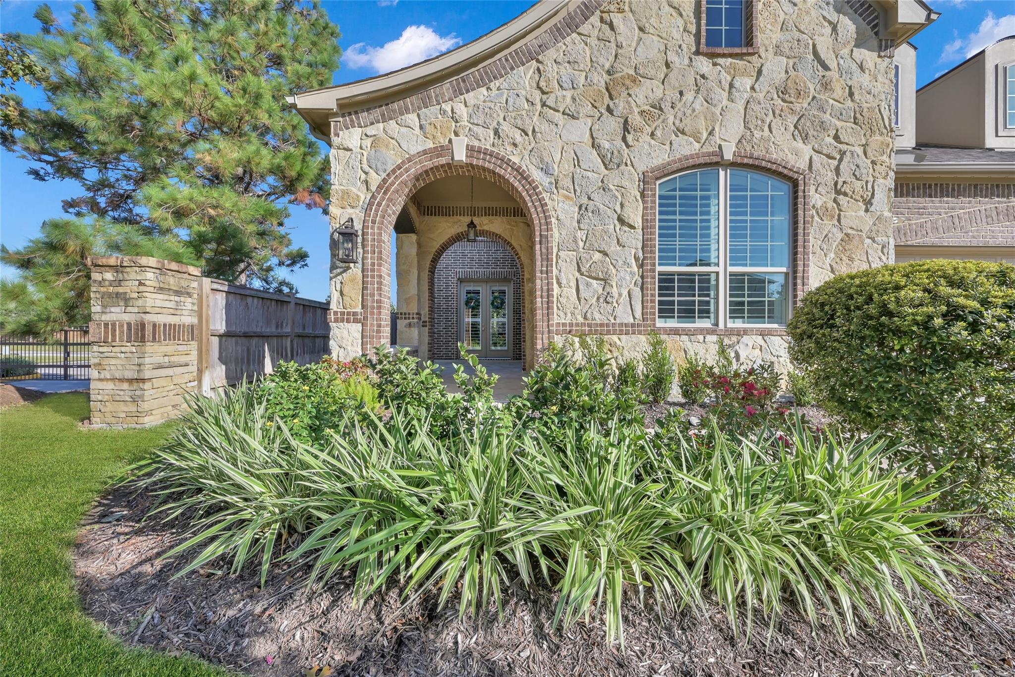 32007 Autumn Orchard Lane