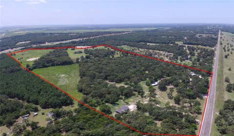 Photo of 1390 Us Highway 75 S, Buffalo, TX 75831 (MLS # 37089604)