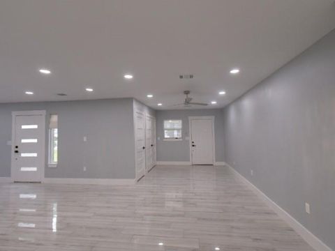 Tiny photo for 4927 Kelso Street, Houston, TX 77021 (MLS # 64702207)