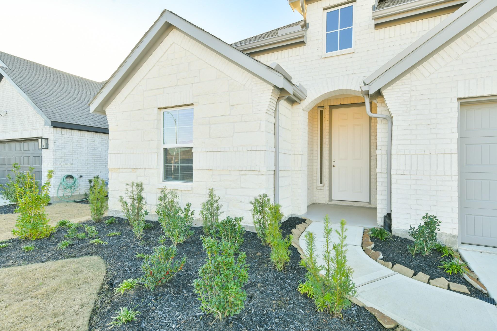 32307 Magnolia Glen Lane