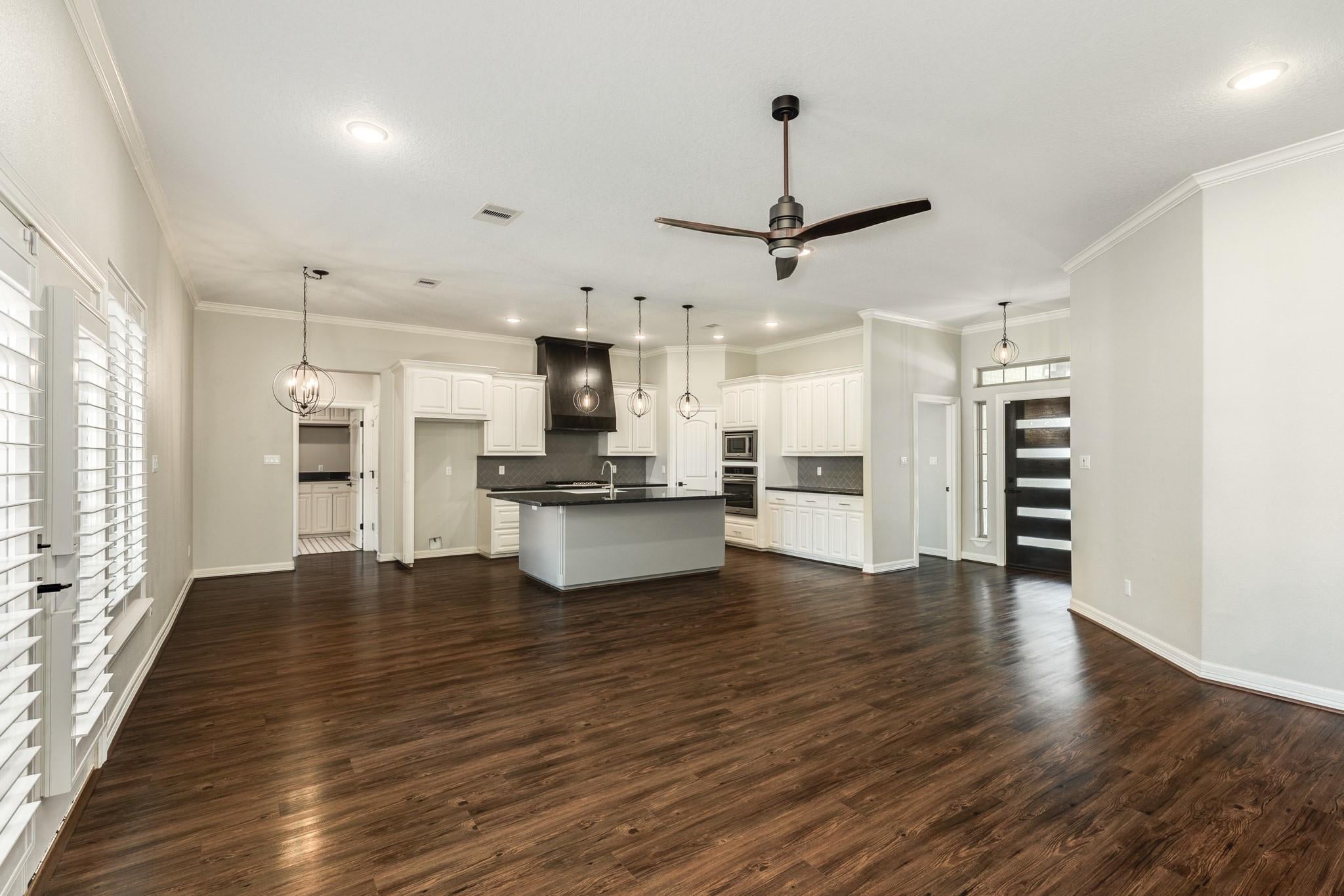 232 Creekside Lane