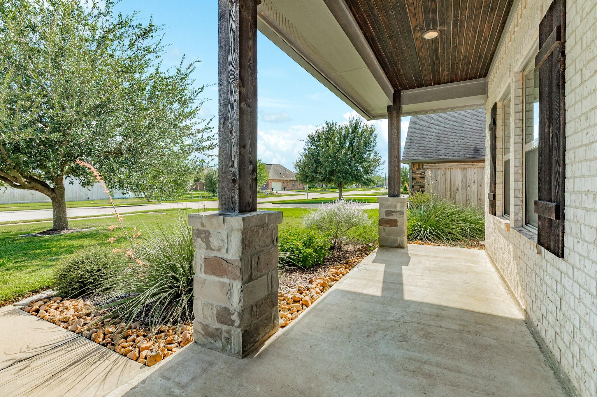 232 Creekside Lane