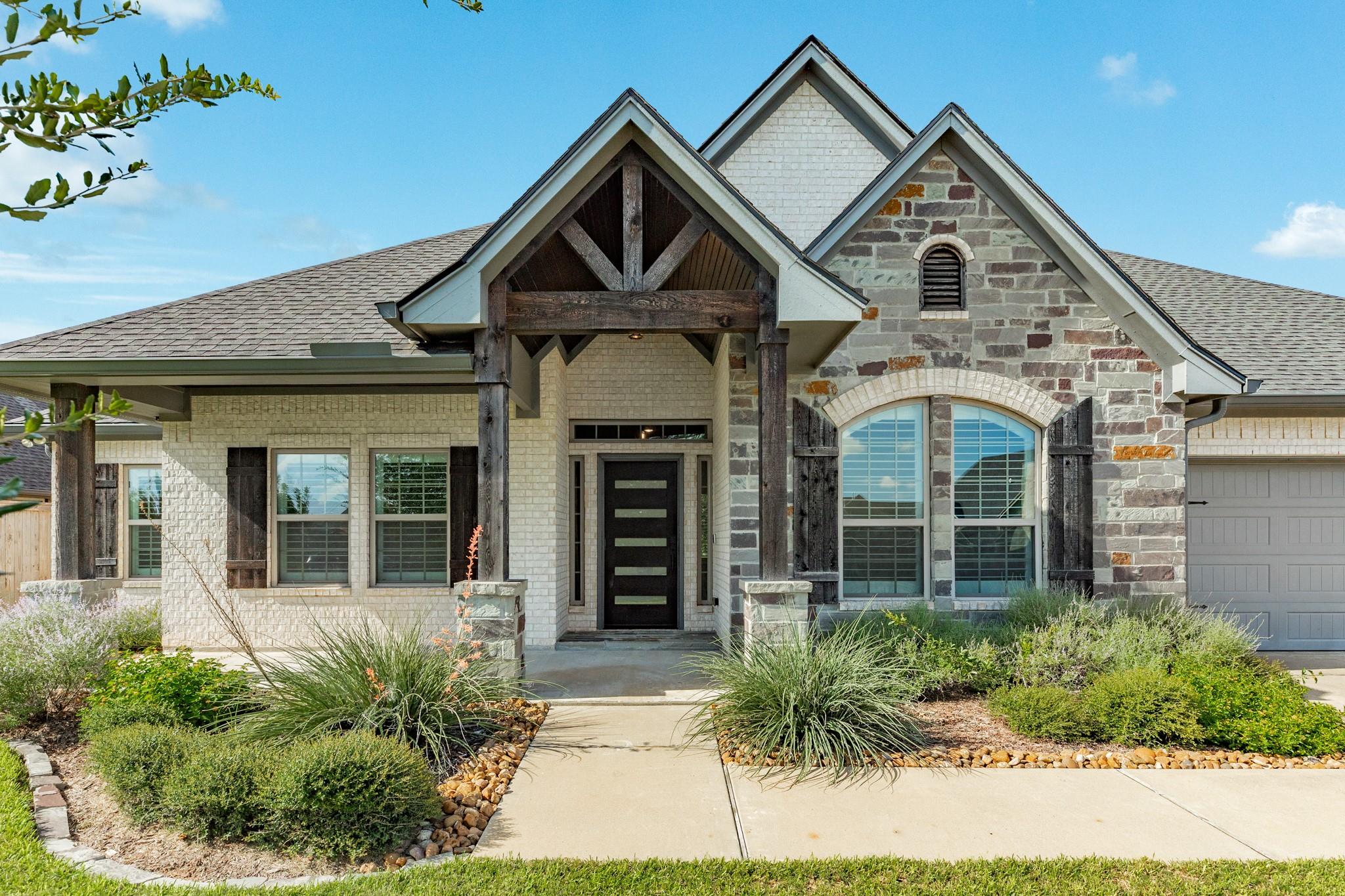 232 Creekside Lane