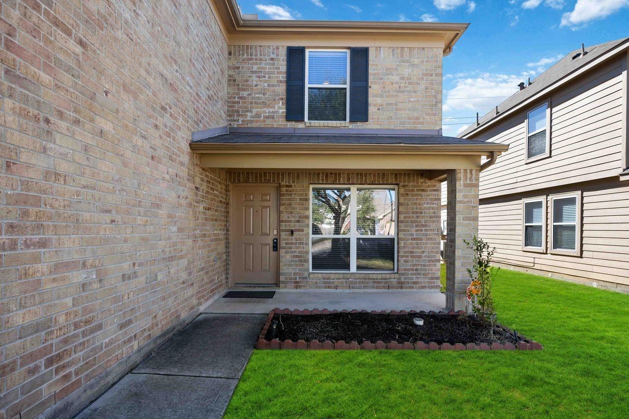 7126 Fox Scene Drive