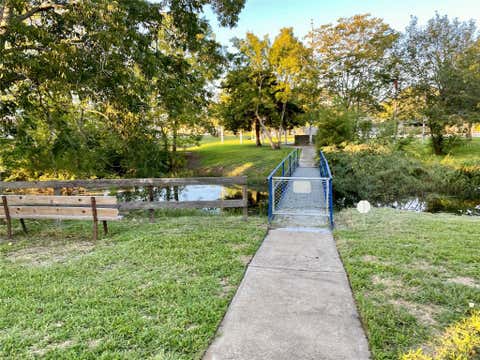 Vacant Land For Sale - 2609 Hughes Road<br/> Dickinson, TX 77539