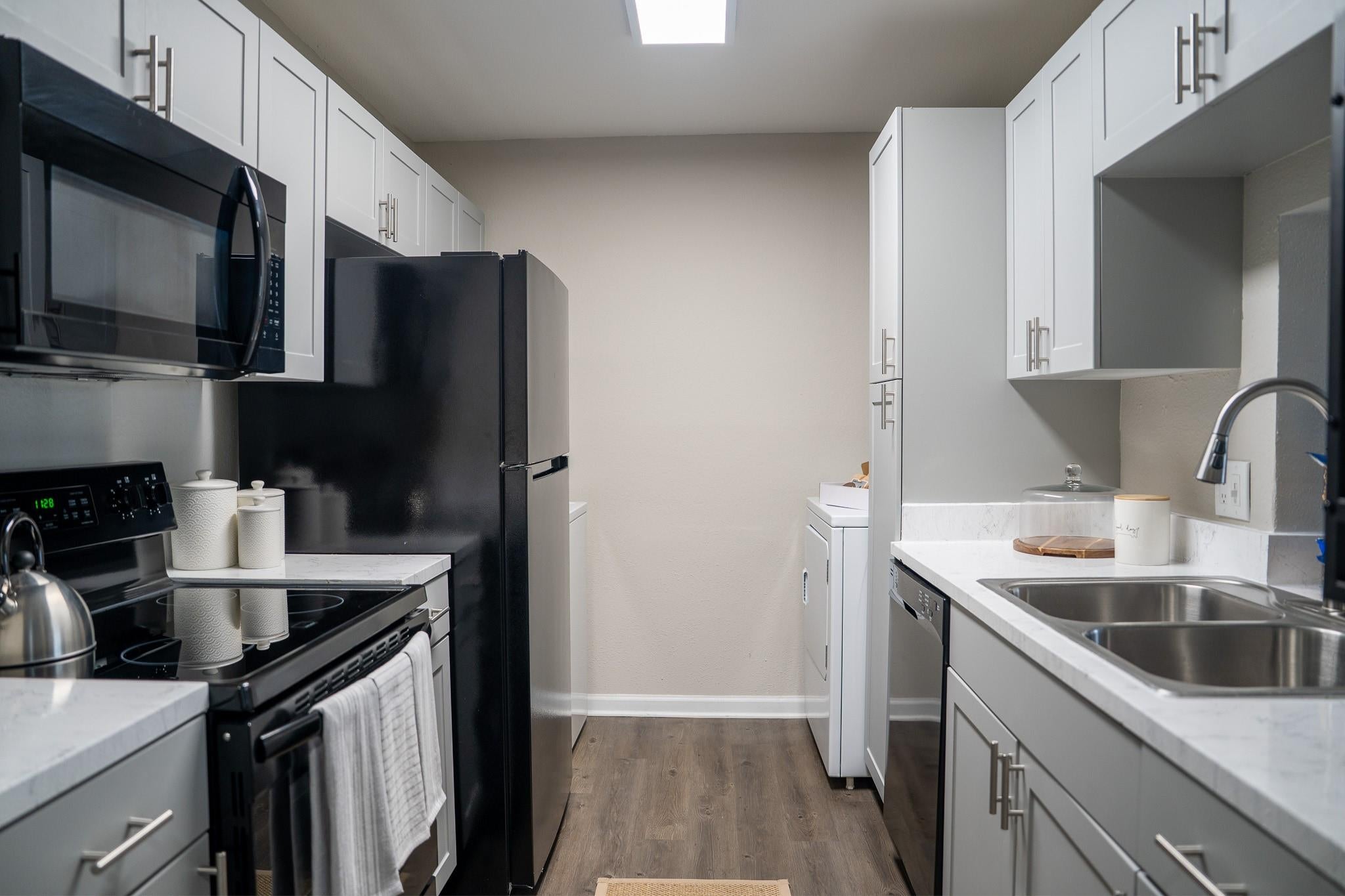 11000 Crescent Moon Drive 246