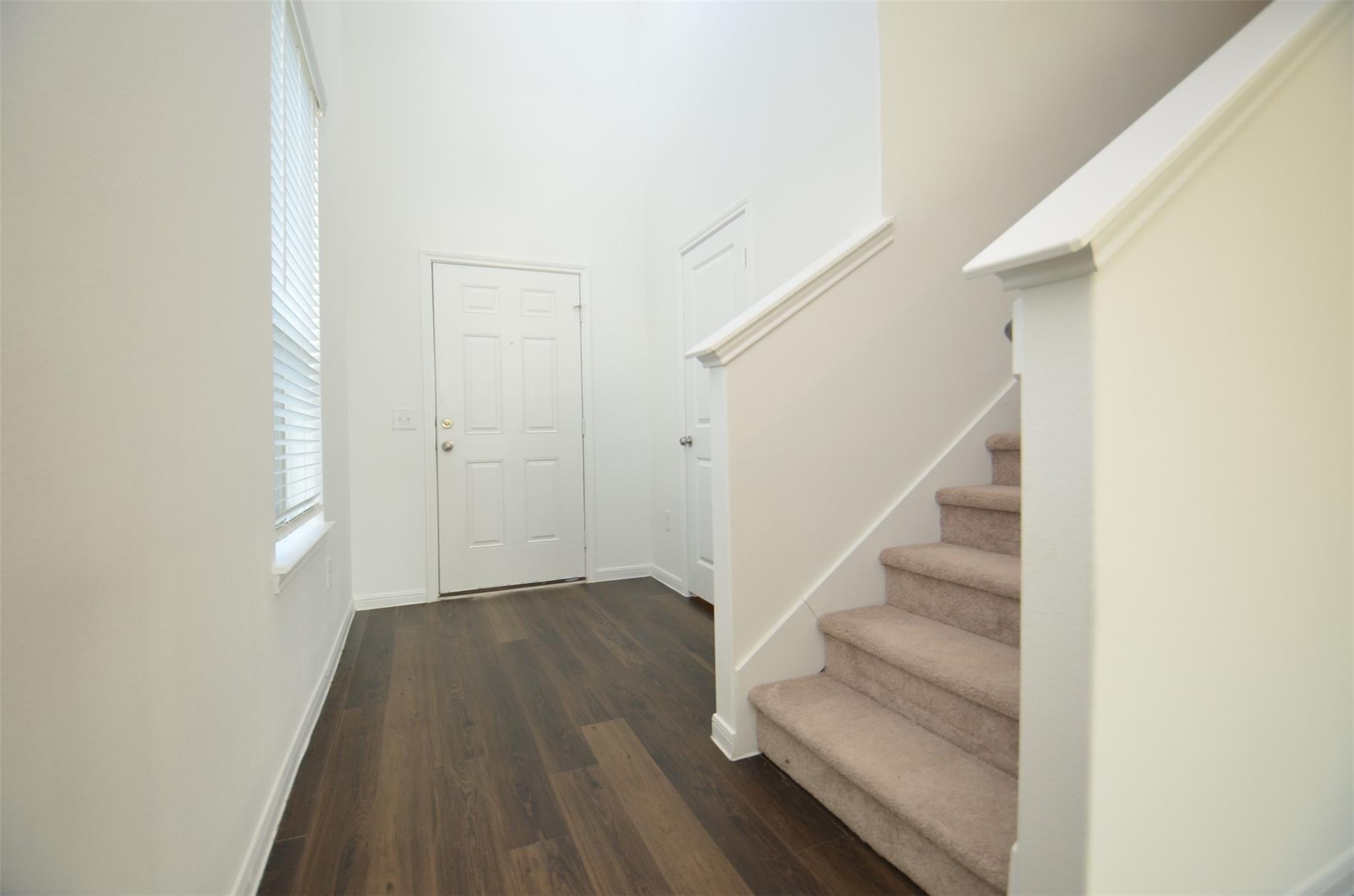 16412 Big Hickory Dr