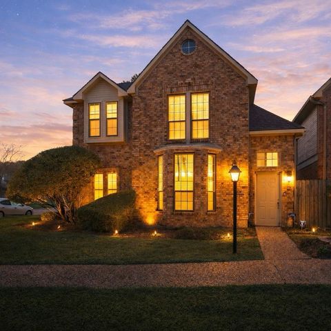 Photo of 6718 Queensclub Drive, Houston, TX 77069 (MLS # 83279400)