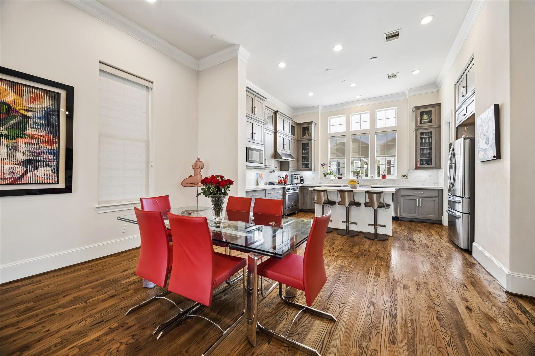 1235 W 15 1/2 Street