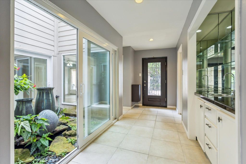 Photo of 1706 Cherry Bend Drive, Houston, TX 77077 (MLS # 19439506)