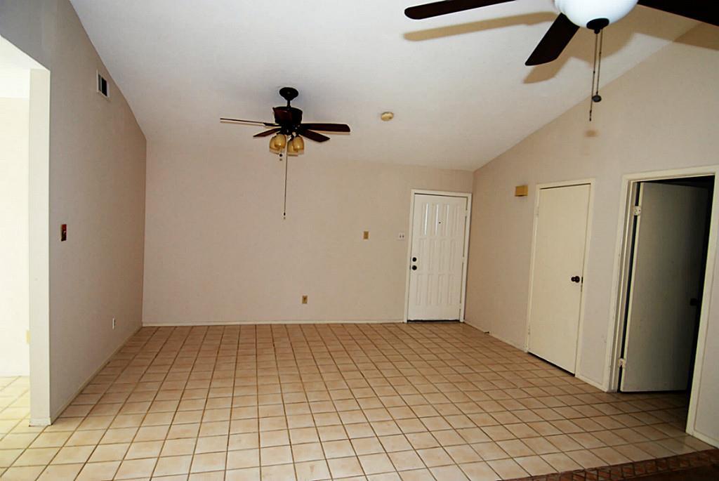 7511 Harpers Glen Lane