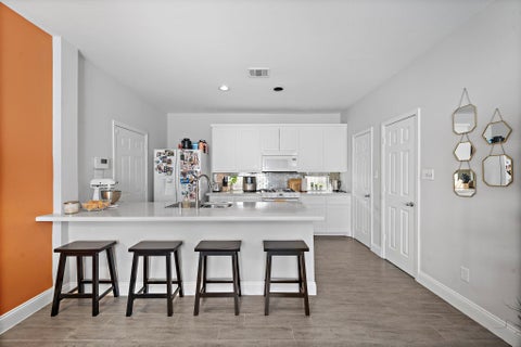 Tiny photo for 2915 Chenevert Street, Houston, TX 77004 (MLS # 30924872)