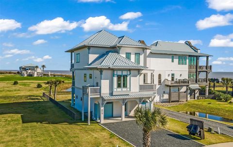 Photo of 312 Seagrass, Gilchrist, TX 77617 (MLS # 420011)