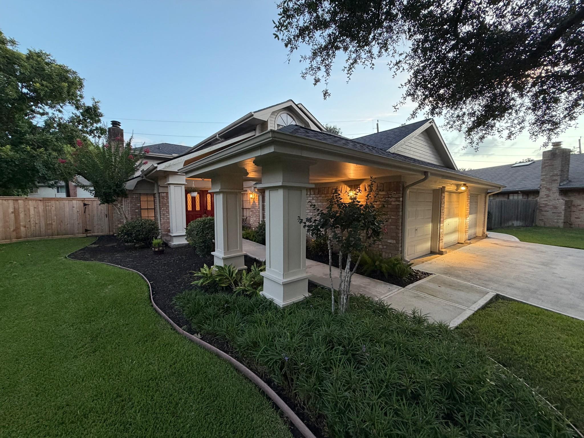 2326 Streamcrest Lane