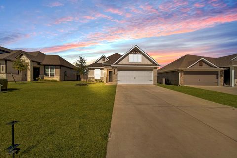 Photo of 4791 Native Tree Lane, Bryan, TX 77845 (MLS # 71699599)