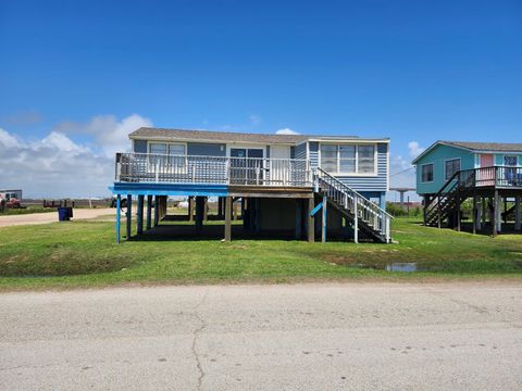 Photo of 130 Treaty Dr, Surfside Beach, TX 77541 (MLS # 24155428)