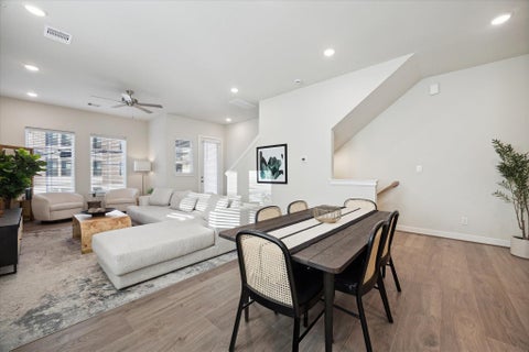 Photo of 3091 Hicks Street, Houston, TX 77007 (MLS # 69827760)