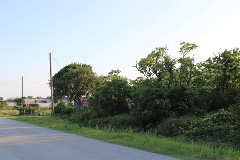 Photo of 0 18th Street, San Leon, TX 77539 (MLS # 964410)