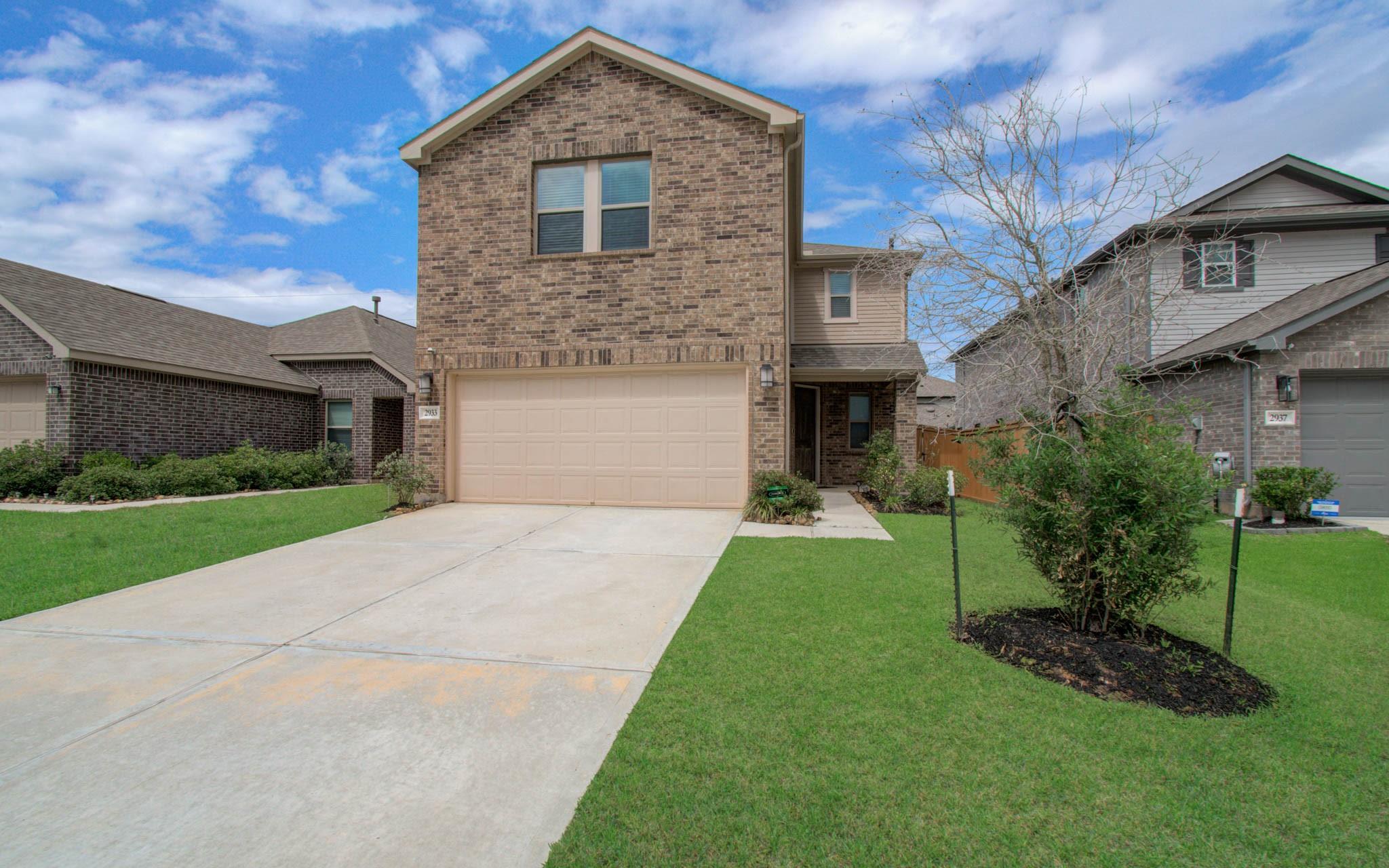 2933 Grand Anse Drive