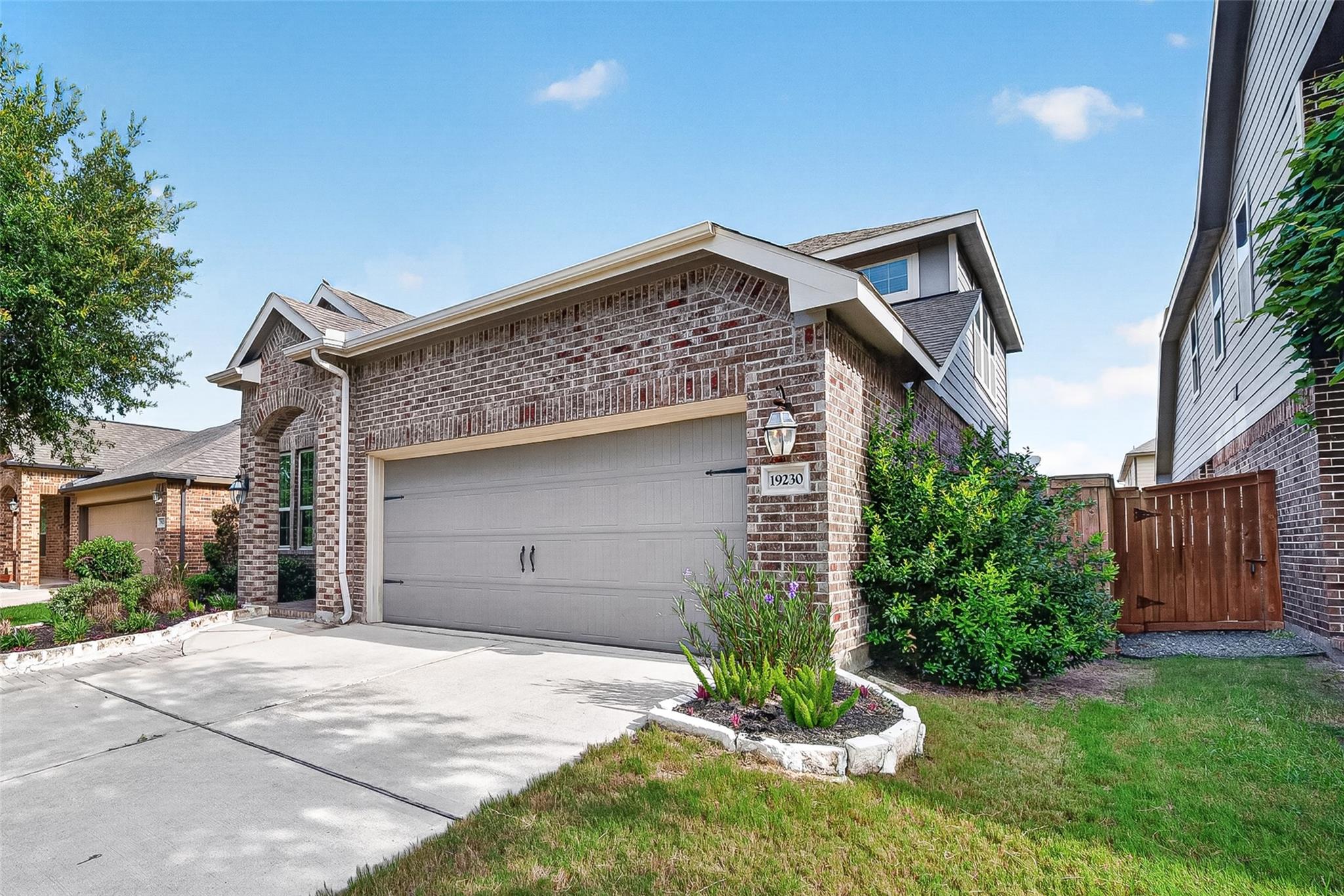 19230 S Cottonwood Green Lane
