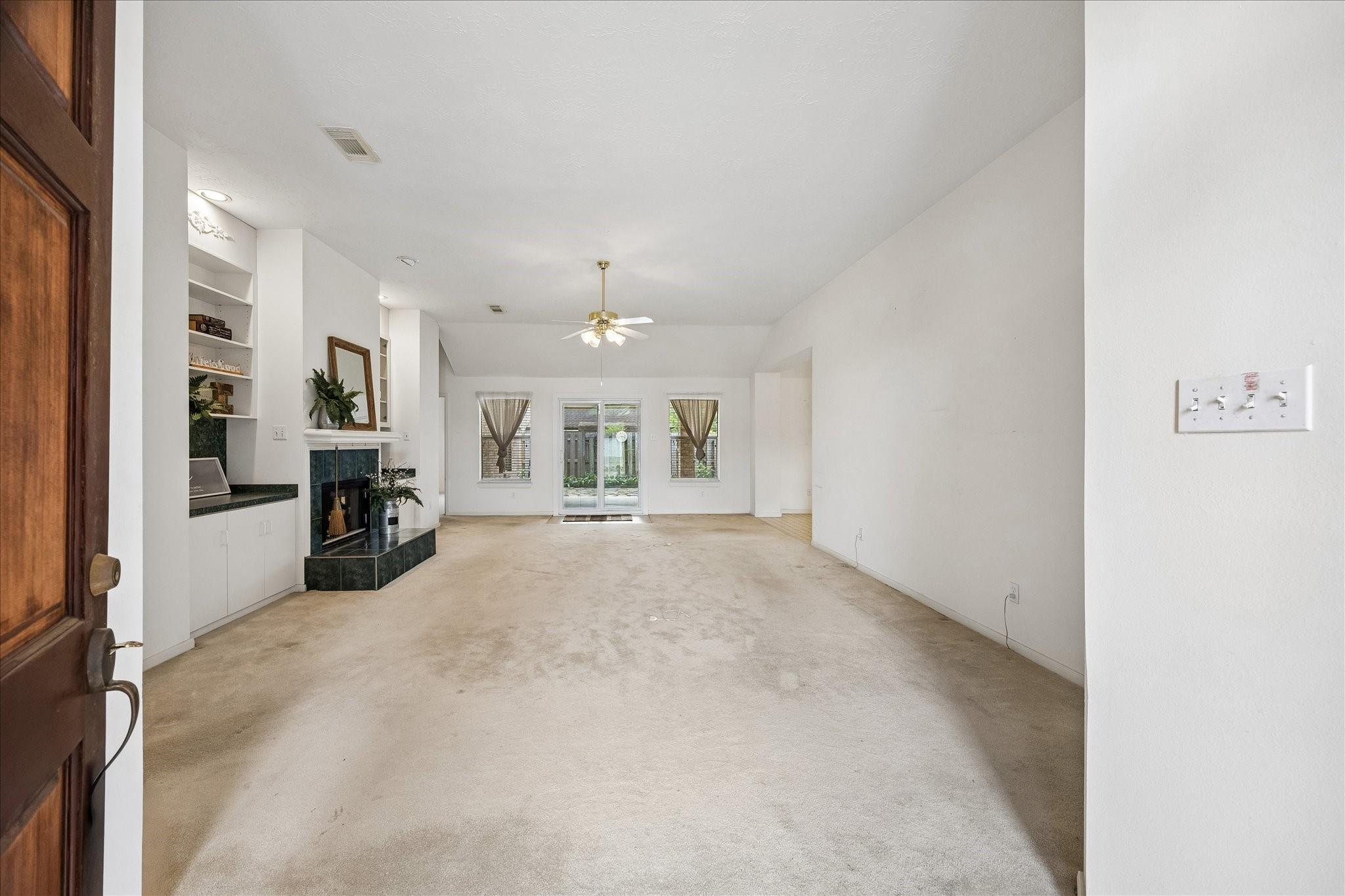 2726 N Larkspur Circle