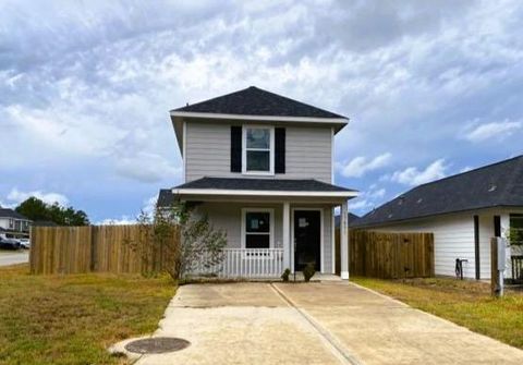 Photo of 17051 Marie Village Drive, Conroe, TX 77306 (MLS # 63060273)