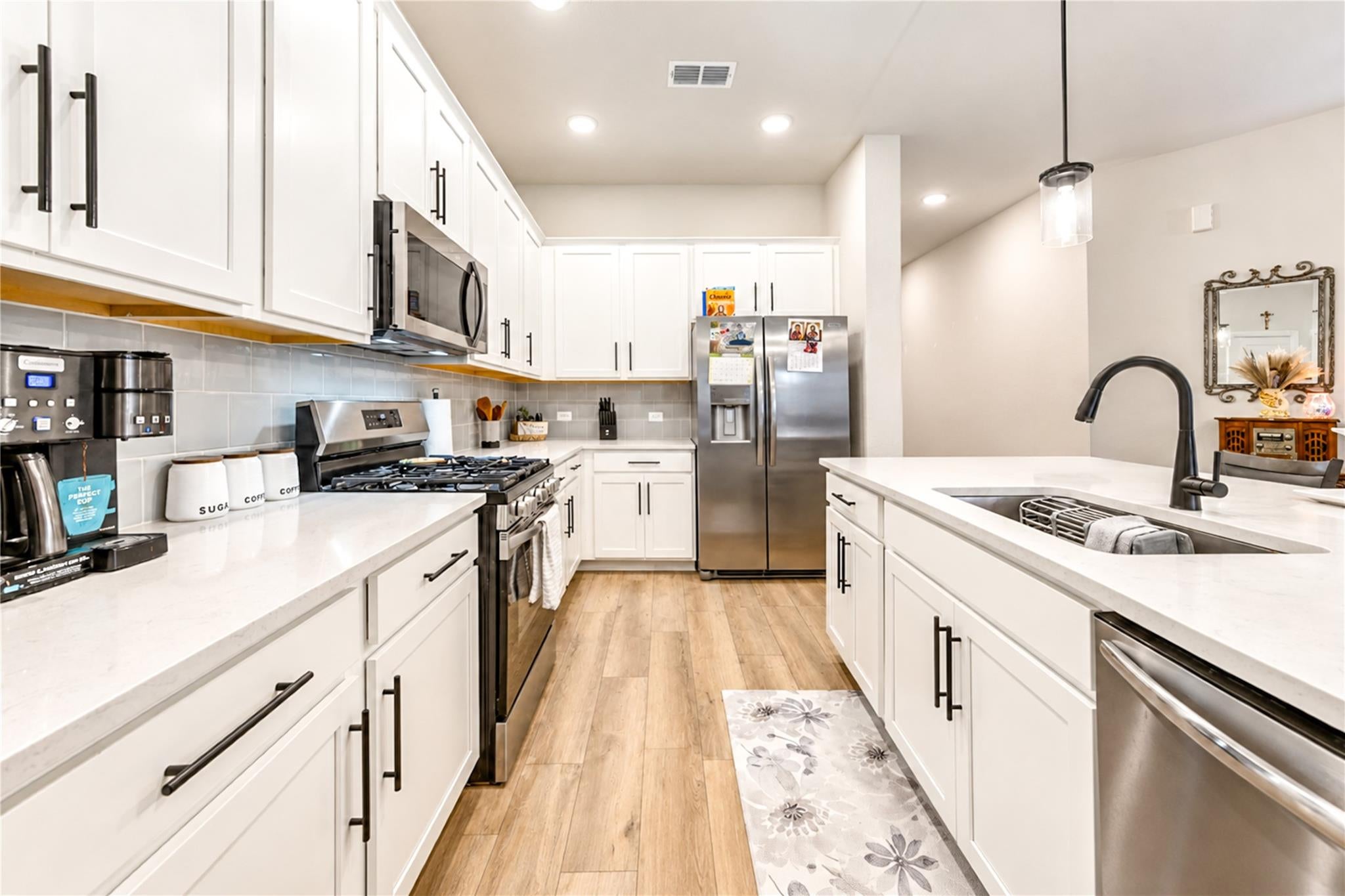 115 Blue River Trail