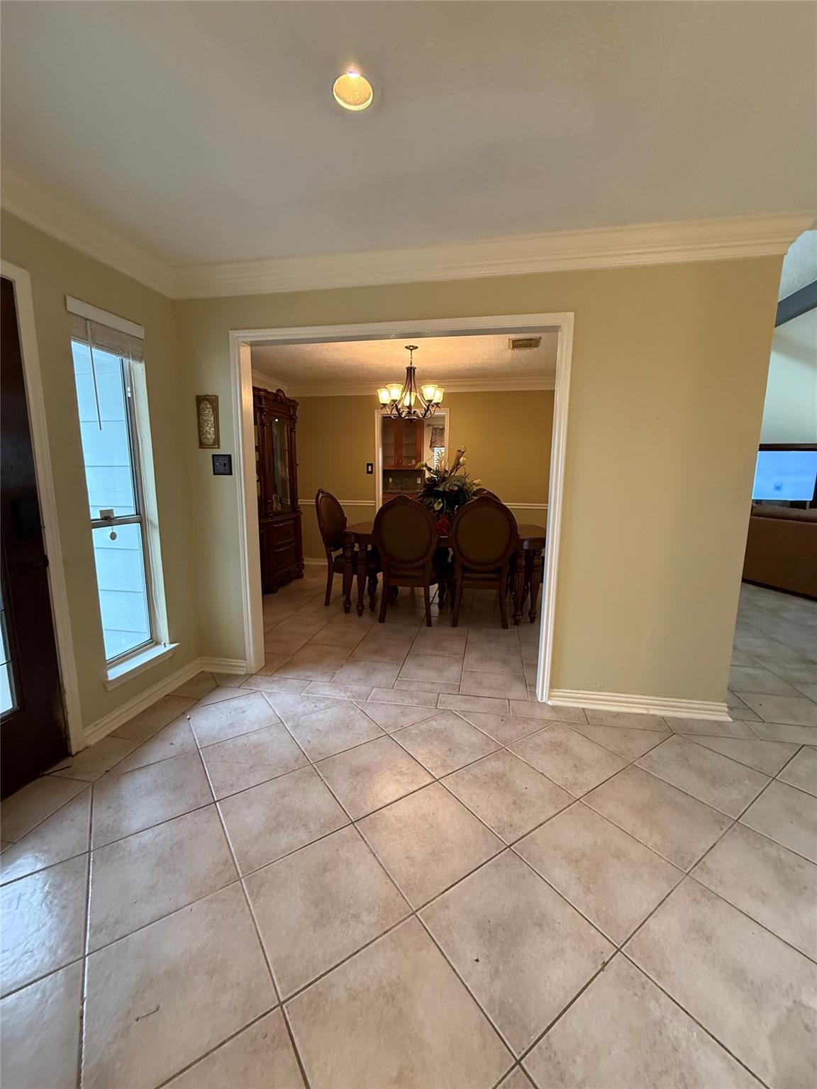 2902 Arrowhead Drive