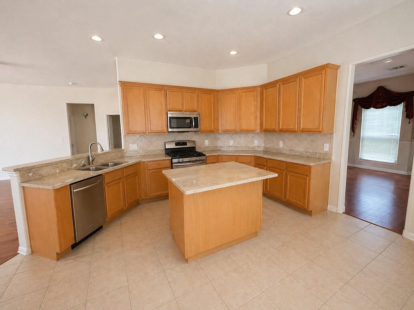 620 White Ibis Avenue