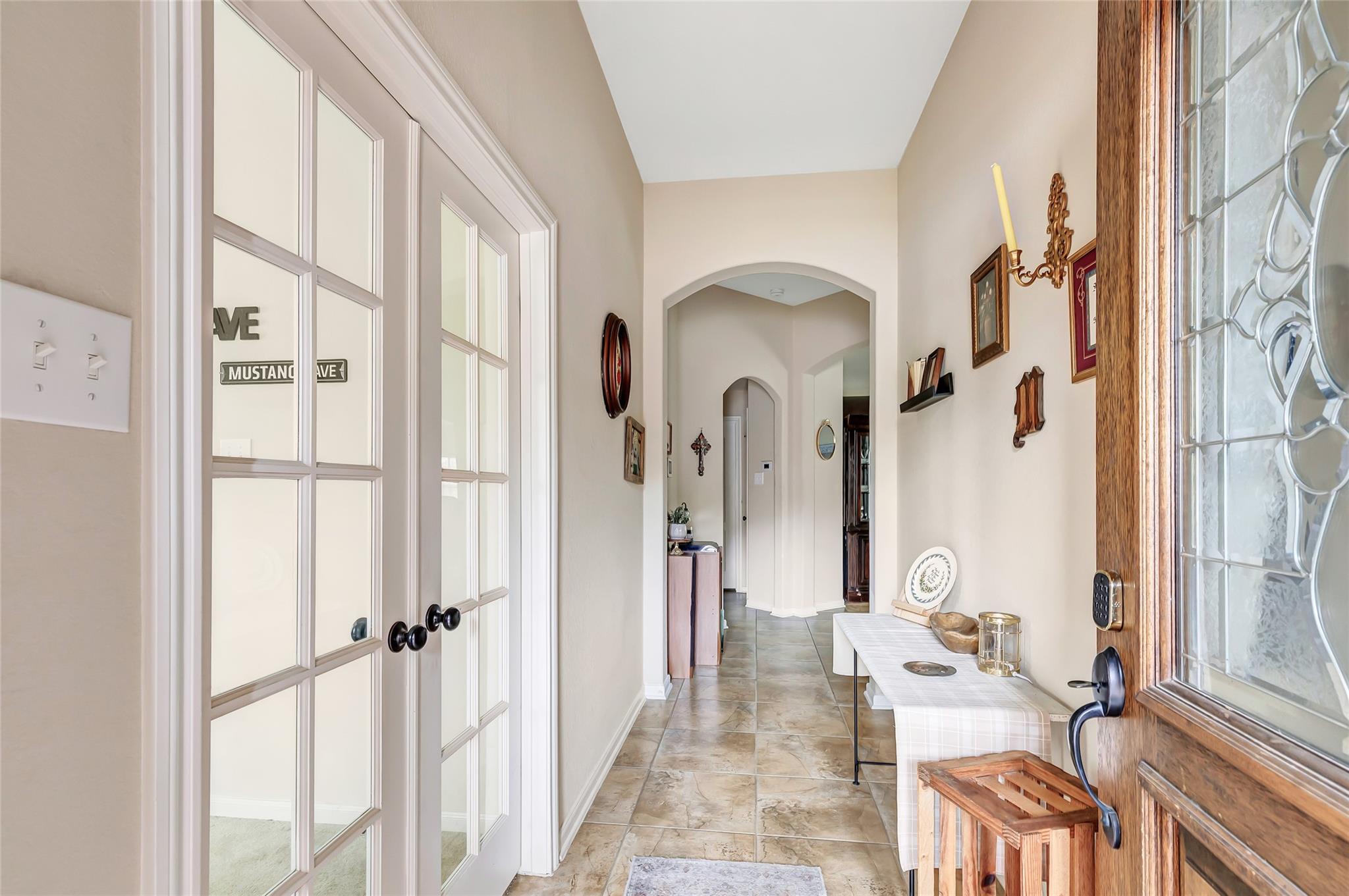 6715 Hunters Trace Lane