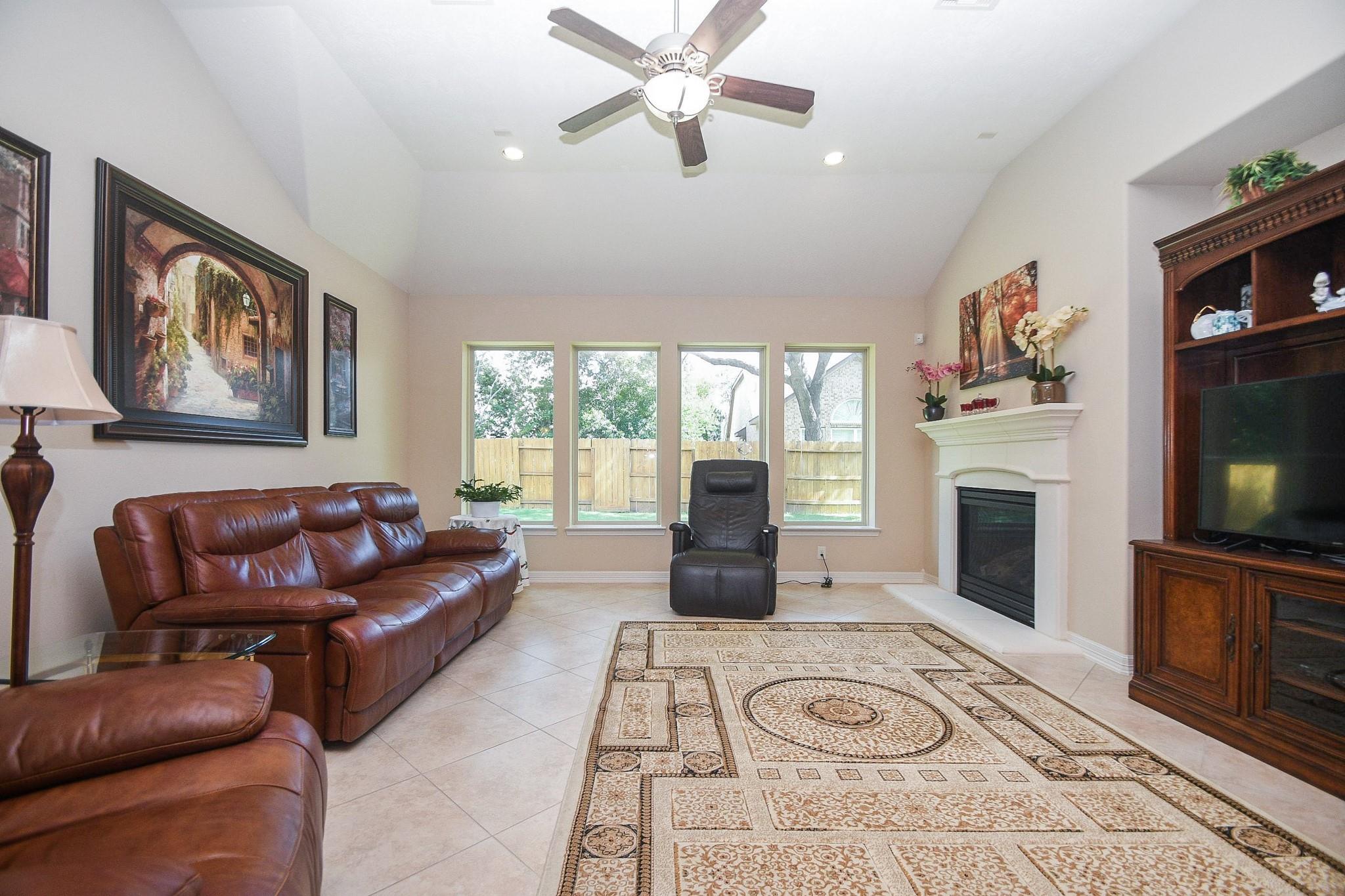 6915 Argonne Trail