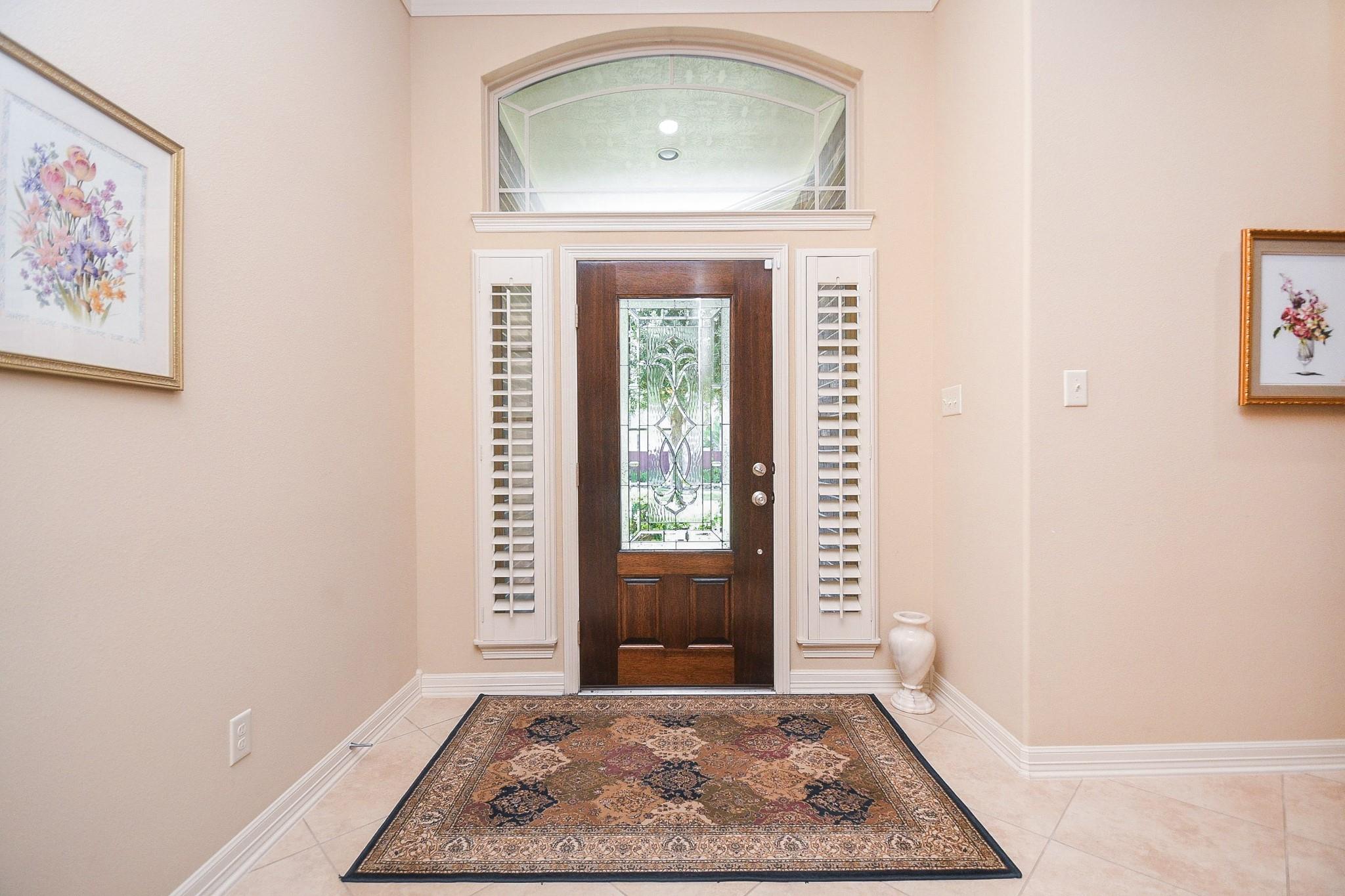 6915 Argonne Trail