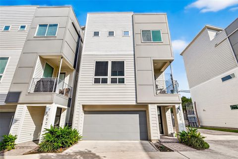 Photo of 350 Eado Park Circle, Houston, TX 77020 (MLS # 14959046)