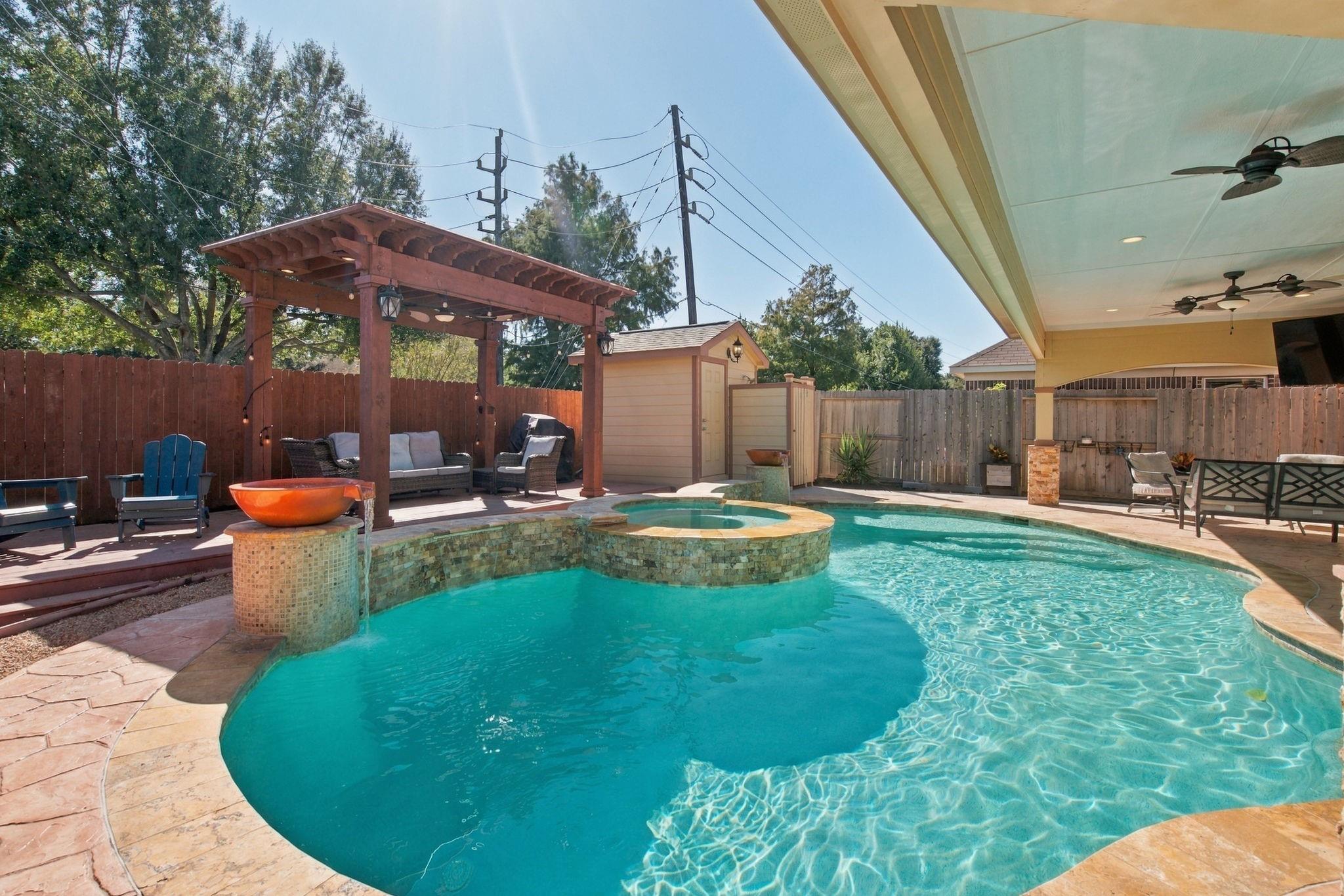 20023 Sunshine Ridge Lane