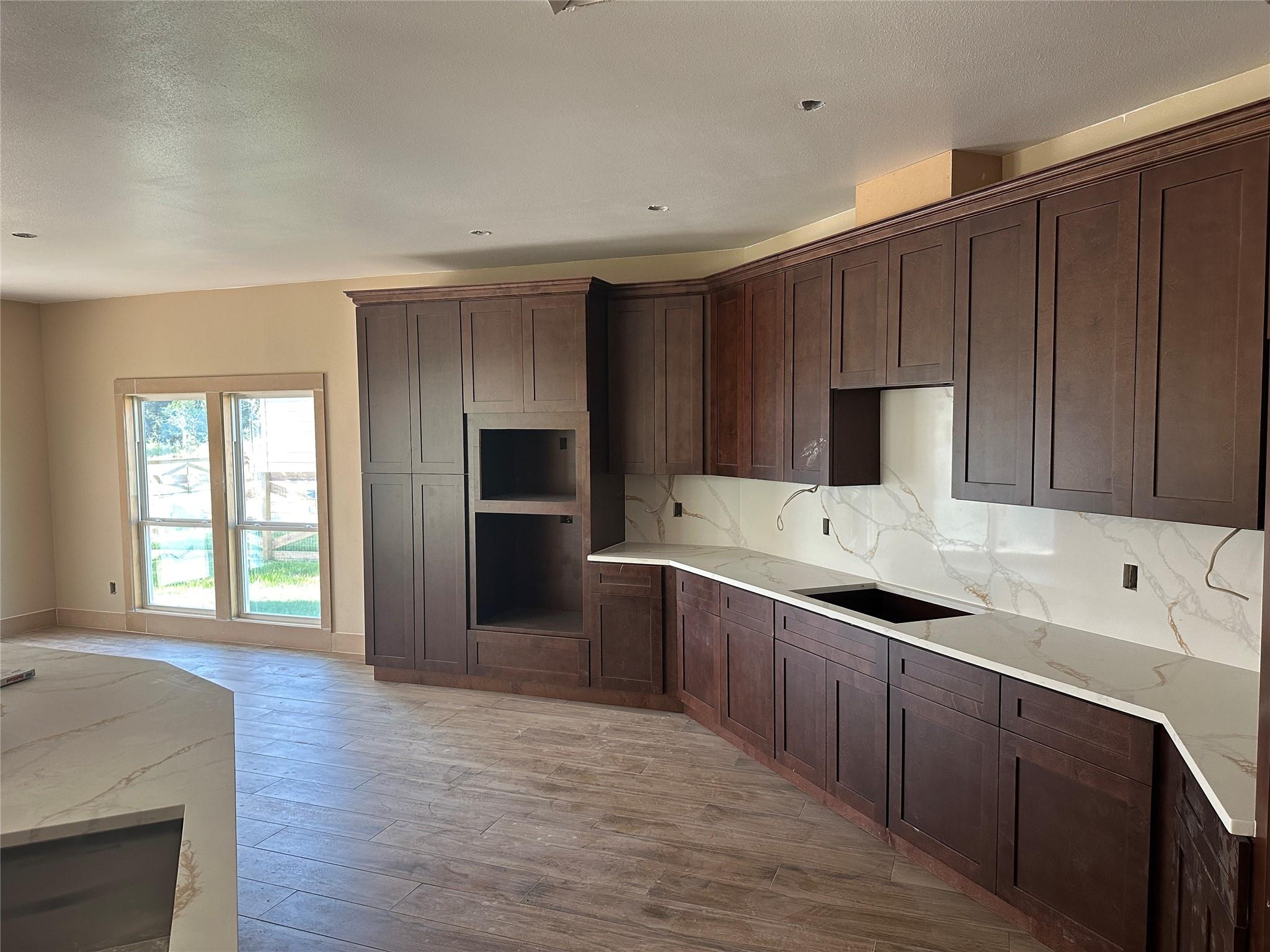 Hempstead, Texas 77445, United States, 4 Bedrooms Bedrooms, ,3 BathroomsBathrooms,Residential,Active,163141