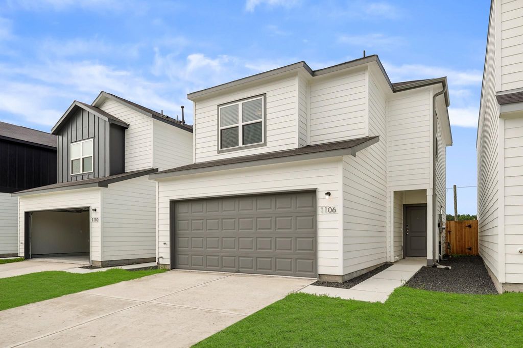 Photo of 1206 Hugh Landing Lane, Houston, TX 77067 (MLS # 21271377)