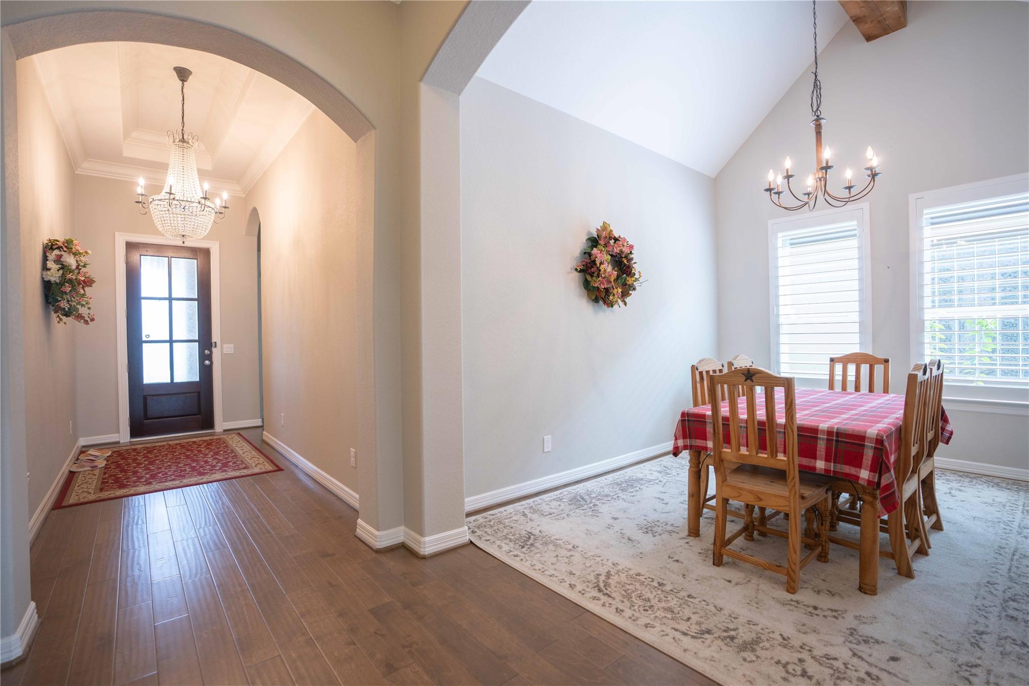 62 Floral Hills Lane