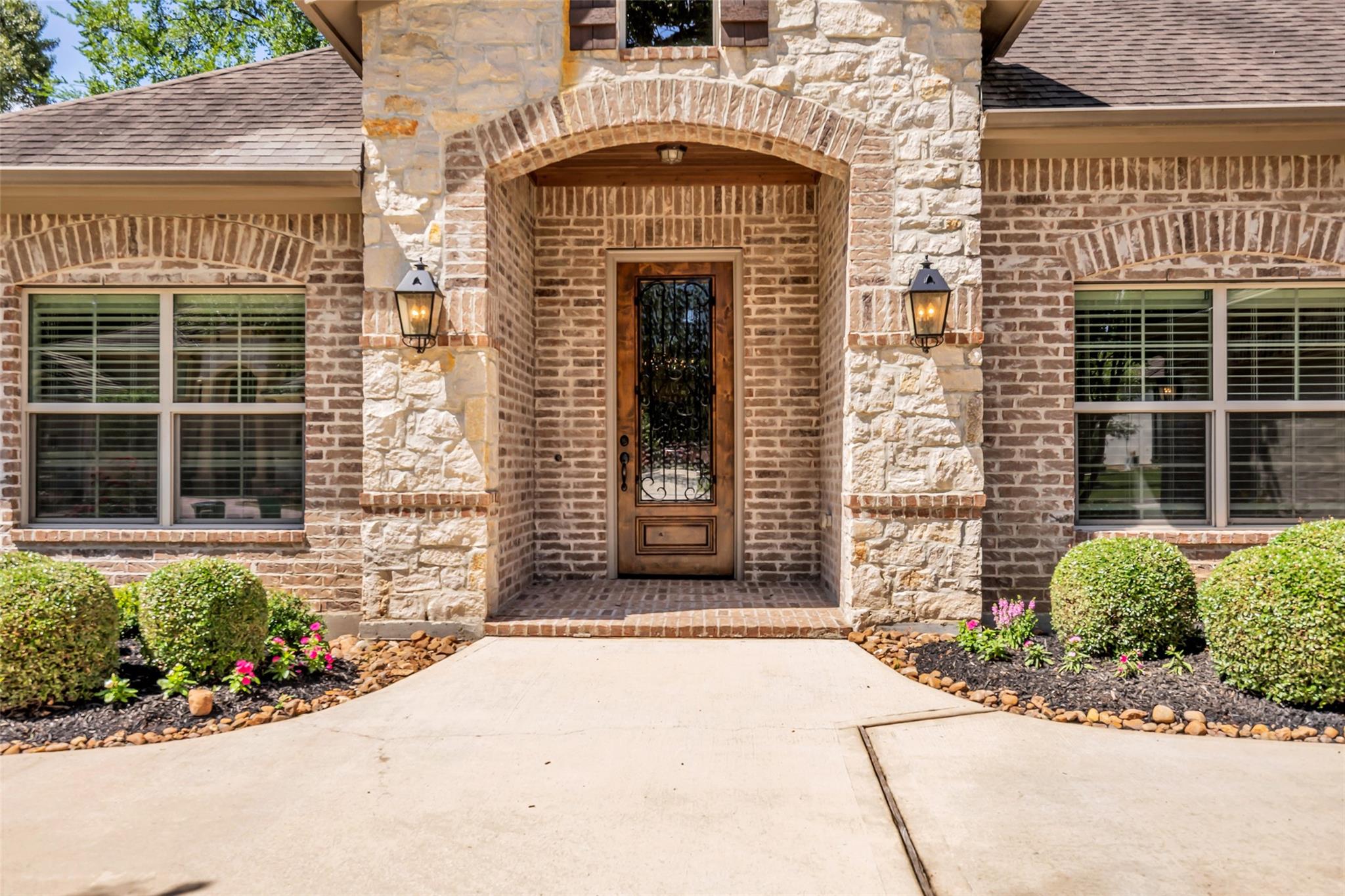 118 Pine Bluff Drive
