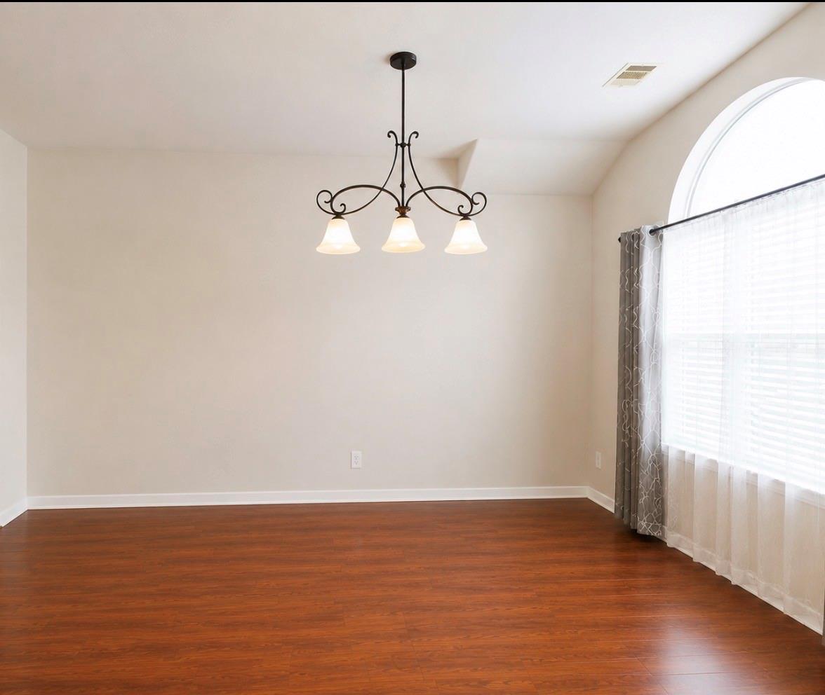 1318 Colonial Manor Drive