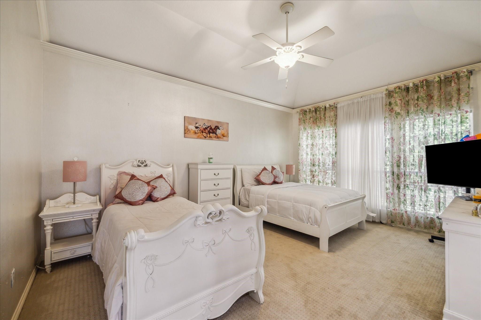 Sugar Land, Texas, 77479, United States, 5 Bedrooms Bedrooms, ,5 BathroomsBathrooms,Residential,Active,2041426