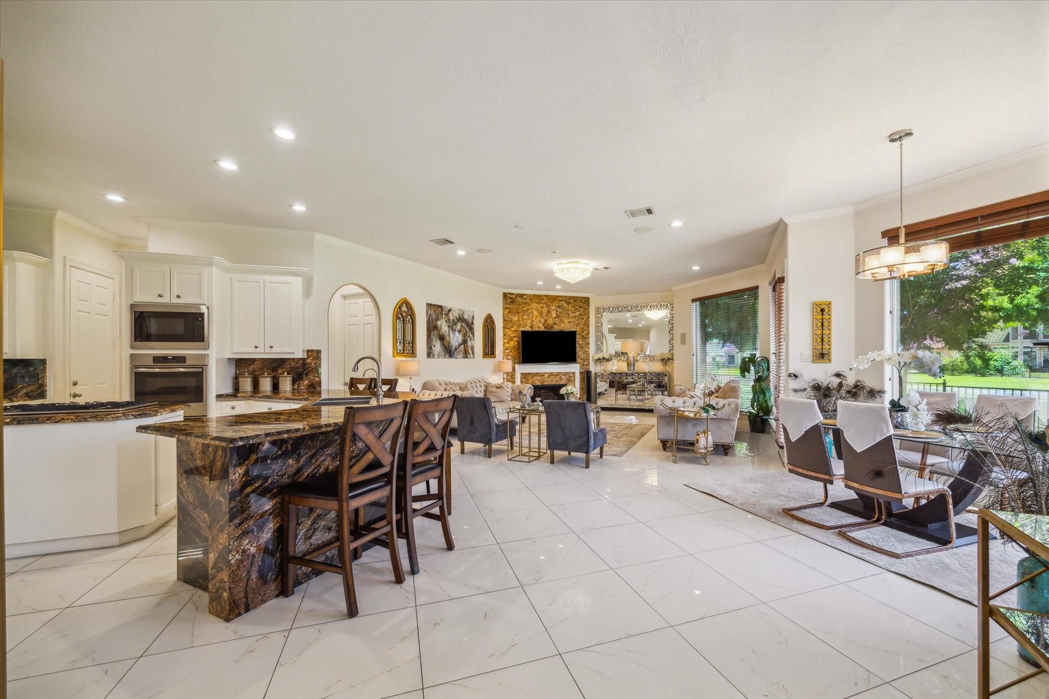 Sugar Land, Texas, 77479, United States, 5 Bedrooms Bedrooms, ,5 BathroomsBathrooms,Residential,Active,2041426