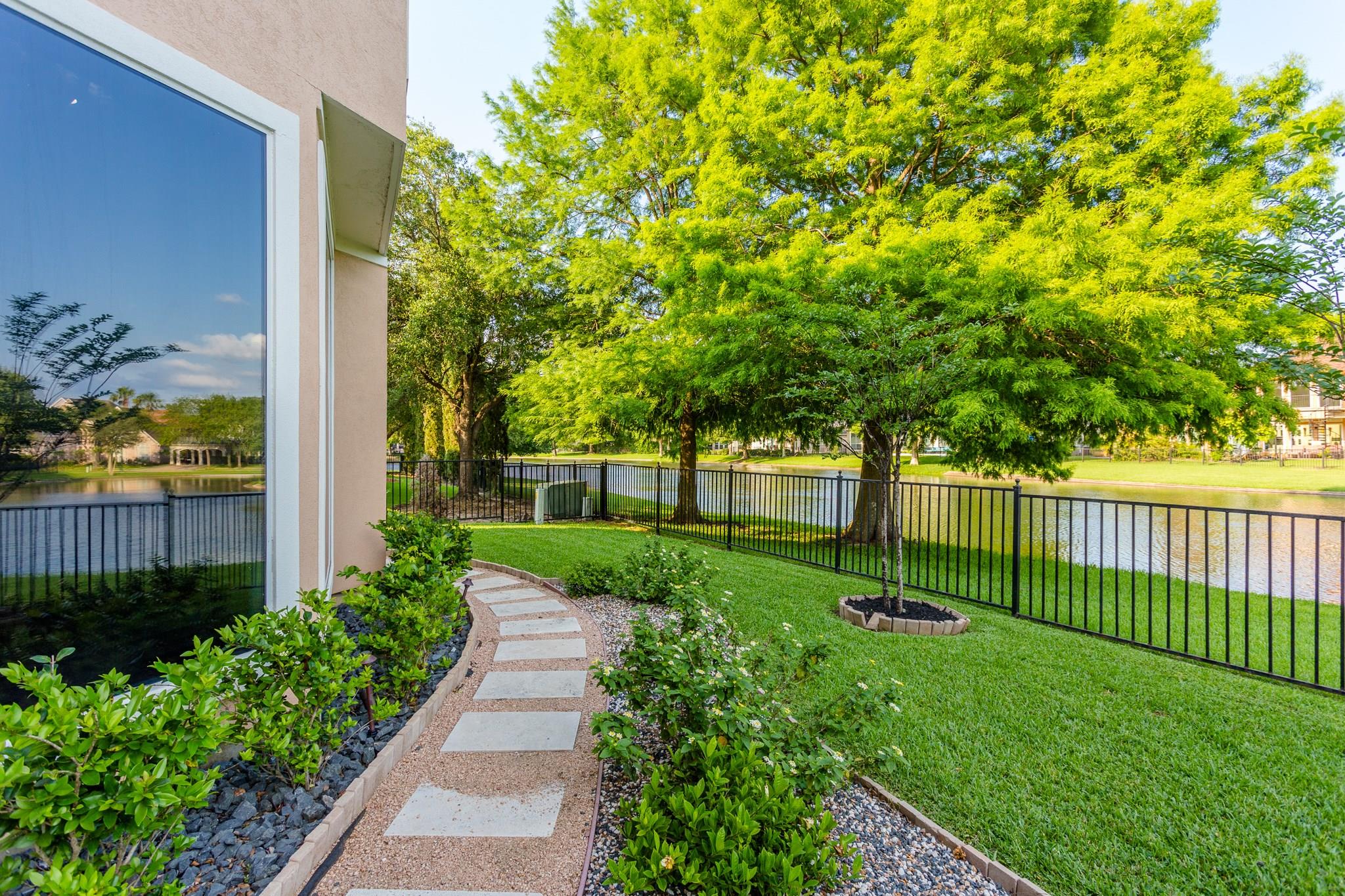 Sugar Land, Texas, 77479, United States, 5 Bedrooms Bedrooms, ,5 BathroomsBathrooms,Residential,Active,2041426