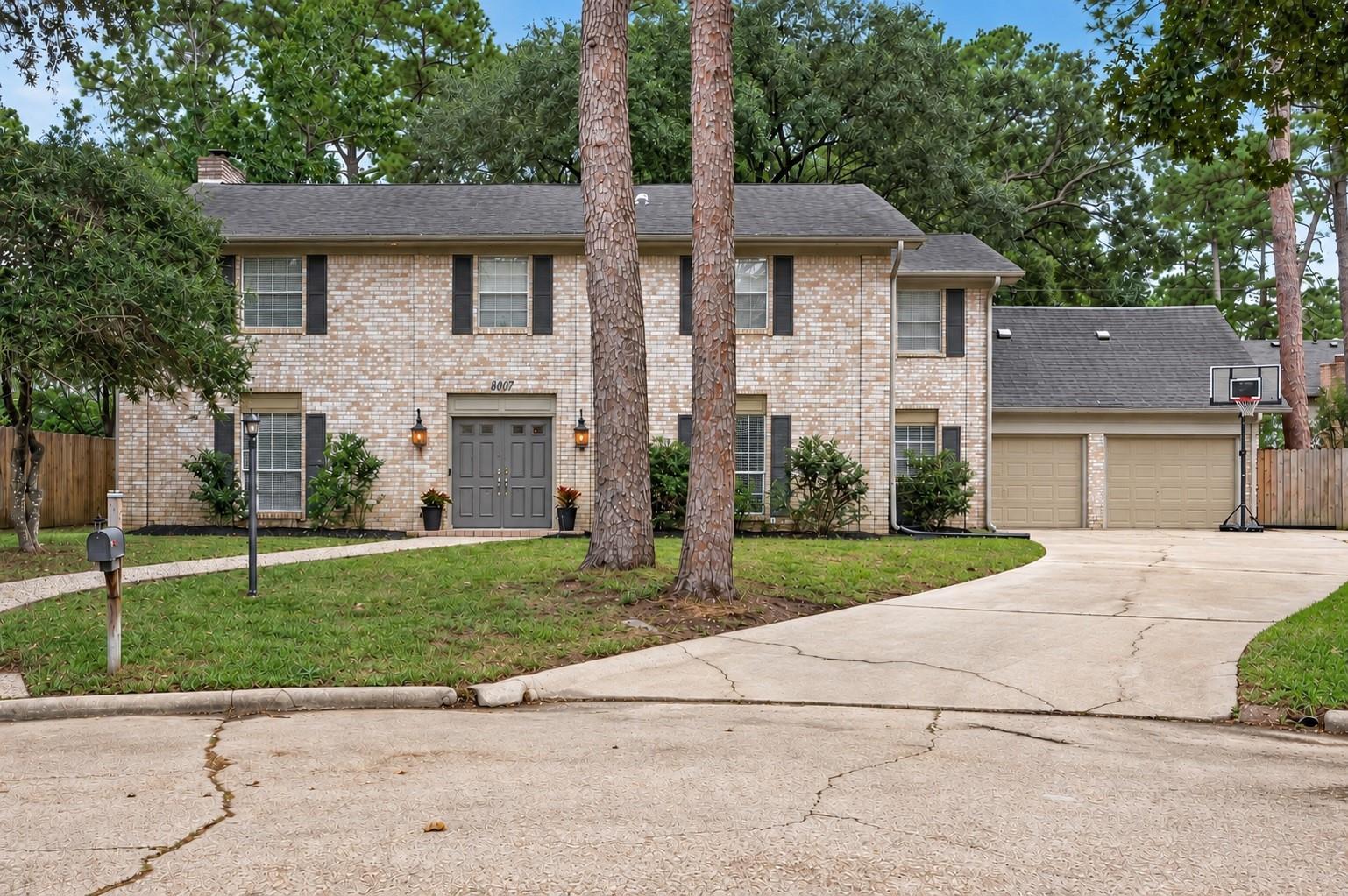 8007 Vickridge Lane