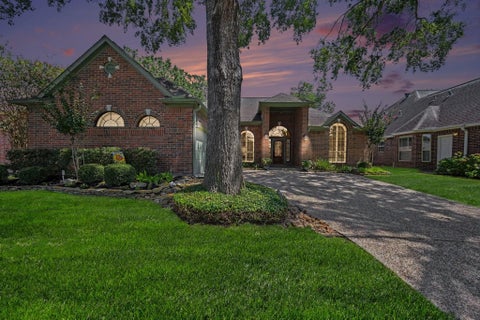 Photo of 11614 Vailrun Drive, Houston, TX 77070 (MLS # 32851789)