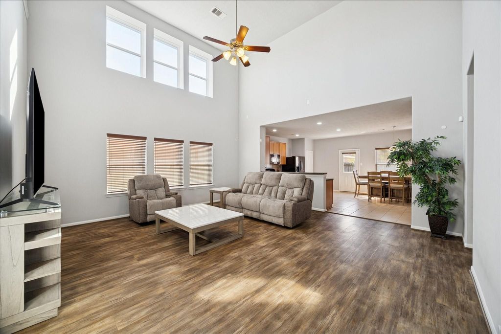 Photo of 7610 Retama Terrace Lane, Humble, TX 77338 (MLS # 72606605)