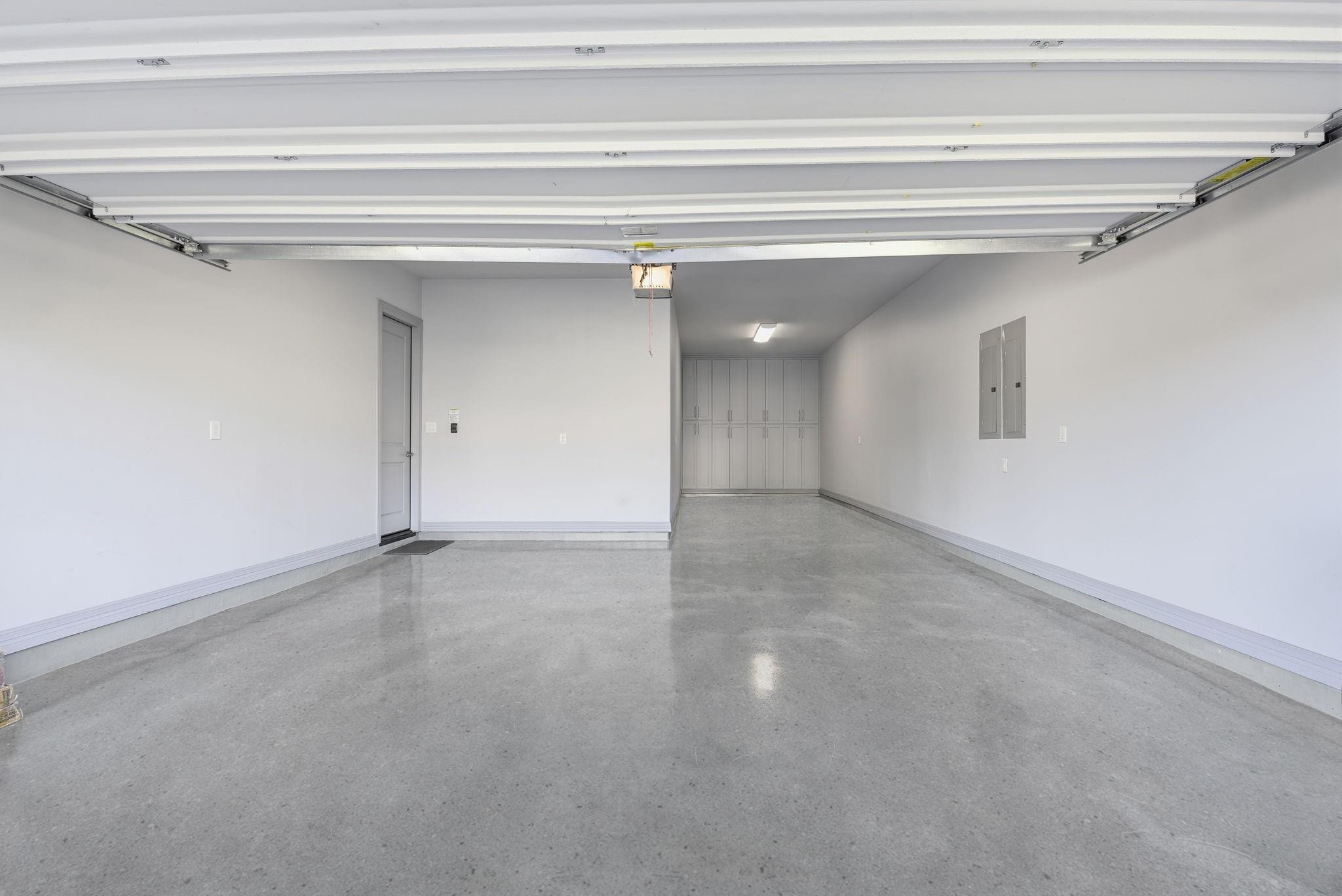 5811 Stratton Woods Drive