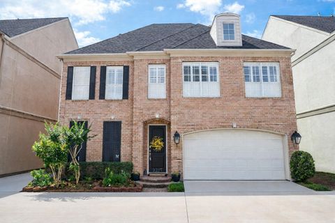 Photo of 3227 N Pemberton Circle Drive, Houston, TX 77025 (MLS # 19244456)