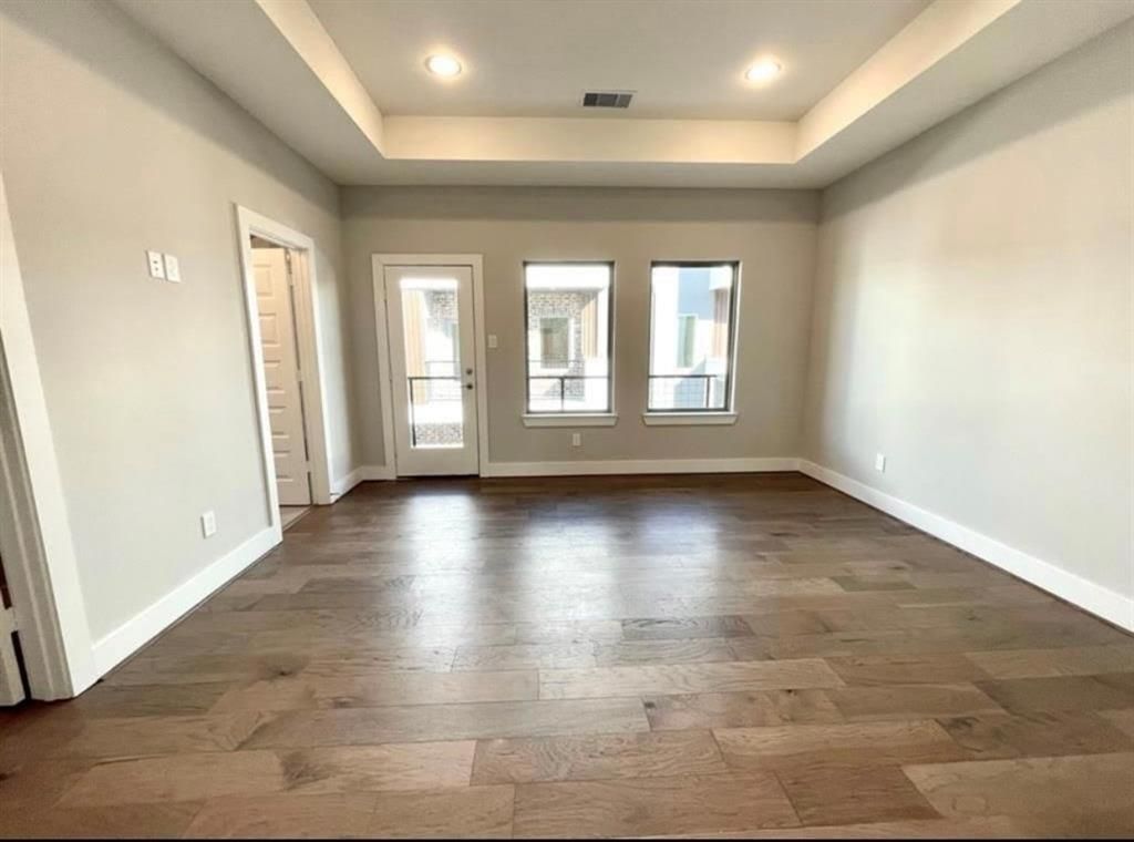 Photo of 803 Thornton Road #G, Houston, TX 77018 (MLS # 14165796)