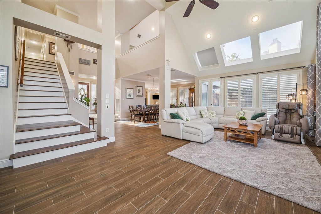 Photo of 5303 Beaver Lodge Drive, Houston, TX 77345 (MLS # 55412889)